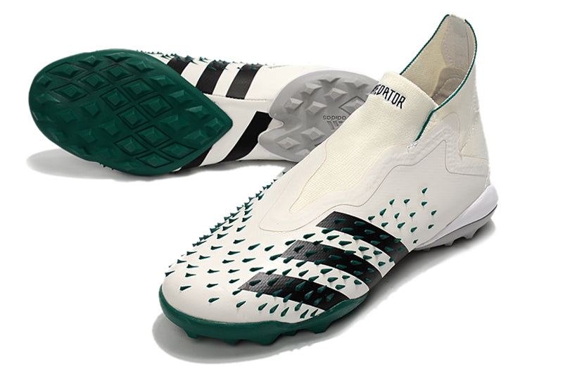 Chuteira Society Adidas Predator Freak+ Verde Água